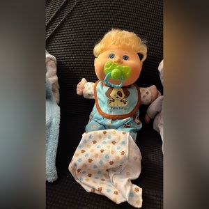 Cabbage Patch Sleepover Puppy Love (like new)